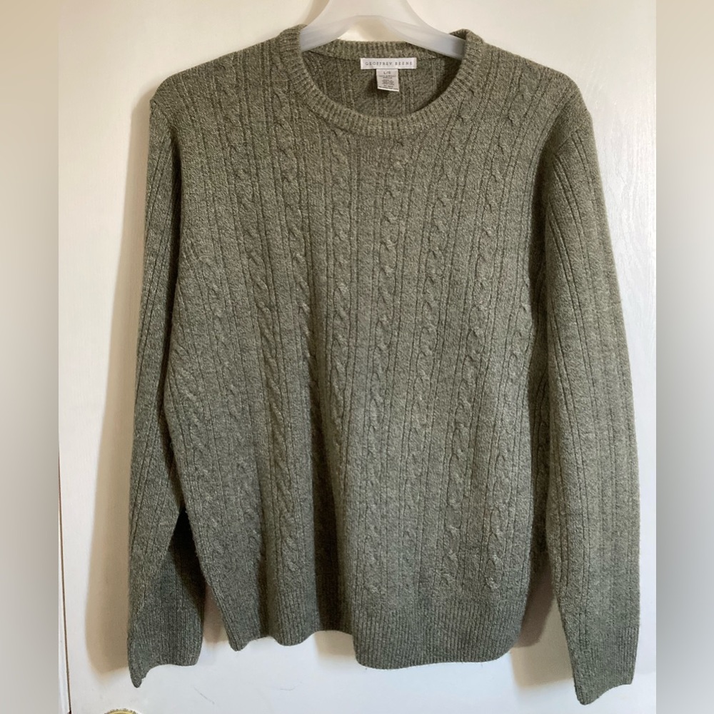 *Geoffrey Beene Crew Neck Olive Colored Long Sleeve Large Sweater A220